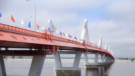 Самоходную технику из Китая в Россию разрешили ввозить по трансграничному мосту