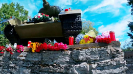 Памятник советскому танку в Нарве перенесут в закрытое место