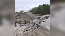 КЧС: Разрушенный паводком участок дороги Зея – Тыгда восстановят к концу недели