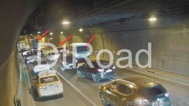 Лефортовский тоннель в Москве частично заблокирован из-за ДТП