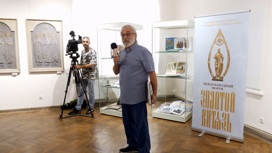 В Севастополе открылась выставка известного архангельского скульптора и художника Сергея Сюхина