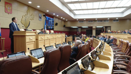 Поддержку военнослужащих и их семей обсудили на депутатском штабе Заксобрания Иркутской области