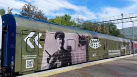 «Поезд Победы» встретили на вокзале Пятигорска