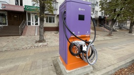 Около 20 новых "зарядок" для электромобилей установили в Краснодаре