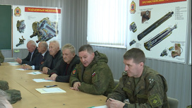 Губернатор Волгоградской области провел встречу с офицерским составом