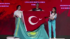 Чемпионка мира перекрыла флаг Казахстана турецким