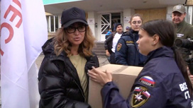 Бузова приехала волонтером в Донбасс