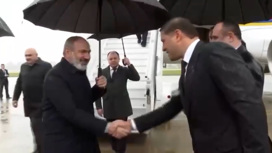Пашинян прибыл в Сочи на переговоры с Алиевым и Путиным