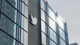 Маск обвинил Apple в цензуре и поборах