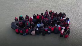Албанец рассказал об условиях в британском лагере для мигрантов