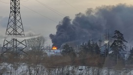 Пожар на комбинате в Ангарске сняли на видео
