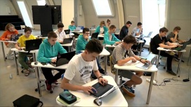 Школьники из РФ взяли золото и серебро на международном турнире по информатике