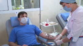 Стать донорами крови решили свердловские спасатели