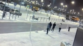 На парковке ТЦ в Кудрове произошла массовая драка