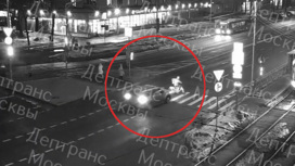 Велосипедист попал под машину на севере Москвы