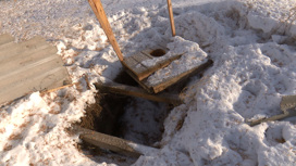 Разобрали на дрова: в поселке Челябинской области украли общественный туалет