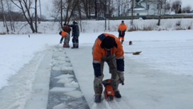 Для фестиваля "Кострома – зимняя сказка" заготовили 50 кубометров ледяных кирпичей