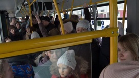 Получасовые ожидания на остановках и давки в автобусах – первые итоги транспортной реформы подвели в Архангельске