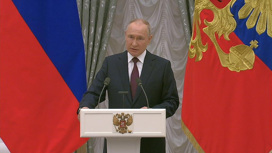Путин: Россия вновь столкнулась с угрозами, но готова отстаивать правду