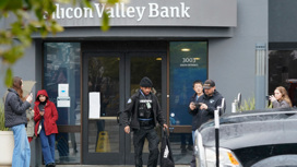 Сбербанк: крах Silicon Valley Bank вызовет эффект домино, но не скажется на России