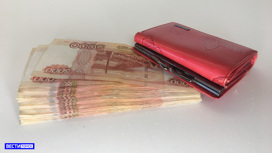 В Асине бухгалтер не хотела возвращать организации переплаченные ей 400 тысяч рублей