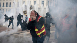 Протесты во Франции, ход СВО и заявление ОКР