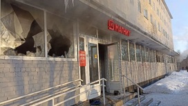 В мурманском продуктовом магазине ликвидирован пожар