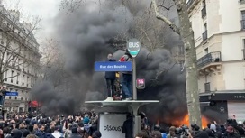 Париж продолжает бунт против пенсионной реформы