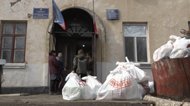 Волонтеры Народного фронта доставили гуманитарную помощь жителям ЛНР