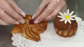 Ароматный хлеб, изящные булочки и настоящие произведения искусства из муки продемонстрировали будущие пекари