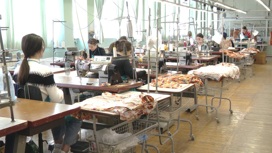 Студенты Белгородского механико-технологического колледжа проходят практику на базе швейной фабрики