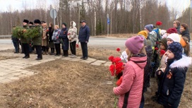 Погибших партизан в Приморском районе почтили минутой молчания