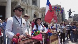 В Мехико впервые прошел уличный фестиваль шарманщиков