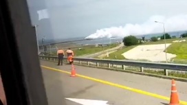 Столб дыма над Крымским мостом сняли на видео