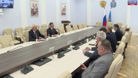 Накануне ежегодного отчета о деятельности Правительства Михаил Ведерников встретился с представителями фракций Облсобрания