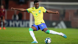 Бразильский футболист Ренан пострадал от расистов