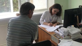 Пожилых жителей Белоглинского района осмотрят офтальмолог и кардиолог