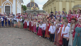 VIII Международный фестиваль народной песни "Добровидение" открылся в Петербурге
