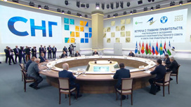 Владимир Путин принял участие в заседании глав правительств стран СНГ и ЕАЭС в Сириусе
