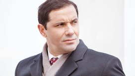 Кадры из сериала "Между нами девочками"