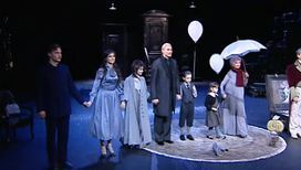 В Театре Вахтангова состоится премьера спектакля "Возьмите зонт, мадам Готье!"