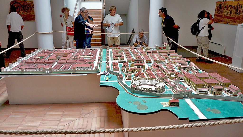 Модель города и военного лагеря (каструма). Фото: viminacium.org.rs