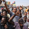 Судан: все охвачено огнем, связи нет