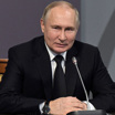 Путин: мы должны последовательно защищать историческую правду