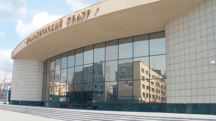 В Чите вызывает тревогу состояние Забайкальского театра драмы