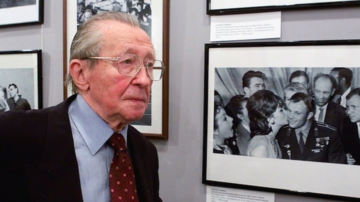 Умер старейший советский фотокорреспондент Сергей Смирнов