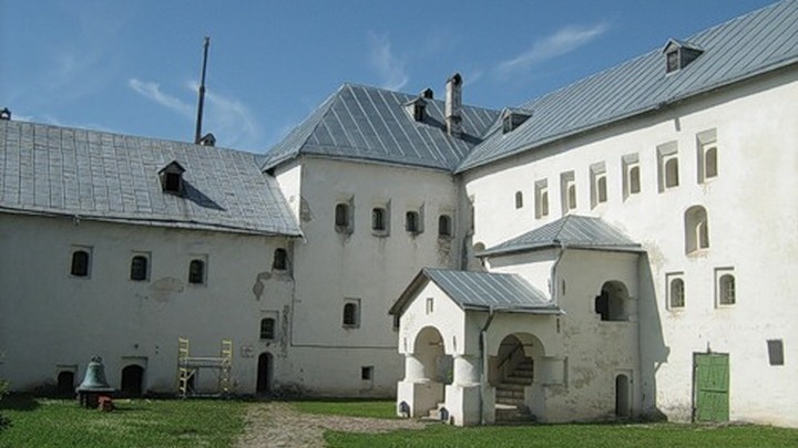 В центре Пскова найден клад XVIII – XIX веков