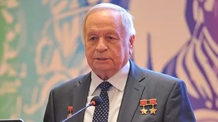 На 83-м году умер летчик-космонавт СССР Виктор Горбатко