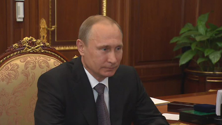 Владимир Путин поздравил Карена Шахназарова с юбилеем