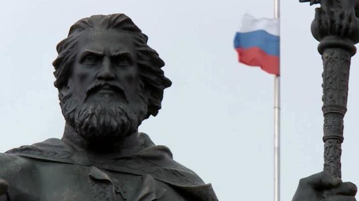 В Калуге открыли первый в России памятник Ивану III